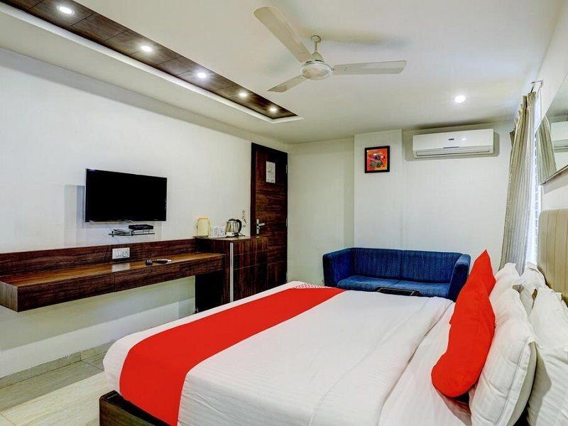 Fabhotel Prime Sky Light Βαντοντάρα Εξωτερικό φωτογραφία