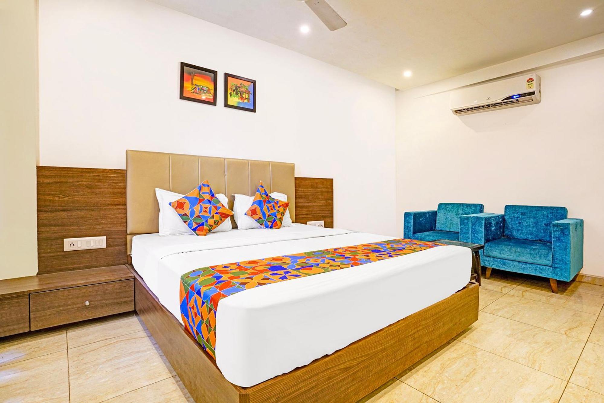 Fabhotel Prime Sky Light Βαντοντάρα Εξωτερικό φωτογραφία