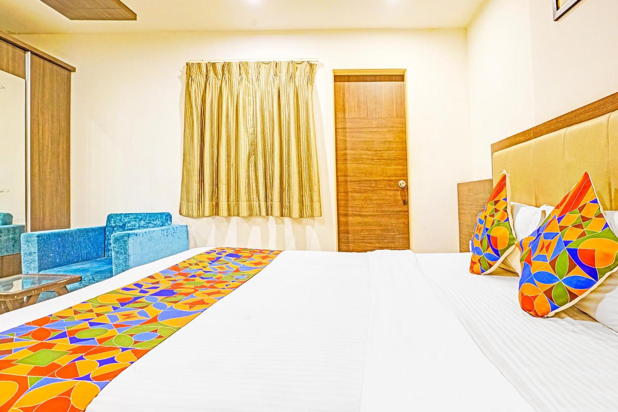 Fabhotel Prime Sky Light Βαντοντάρα Εξωτερικό φωτογραφία