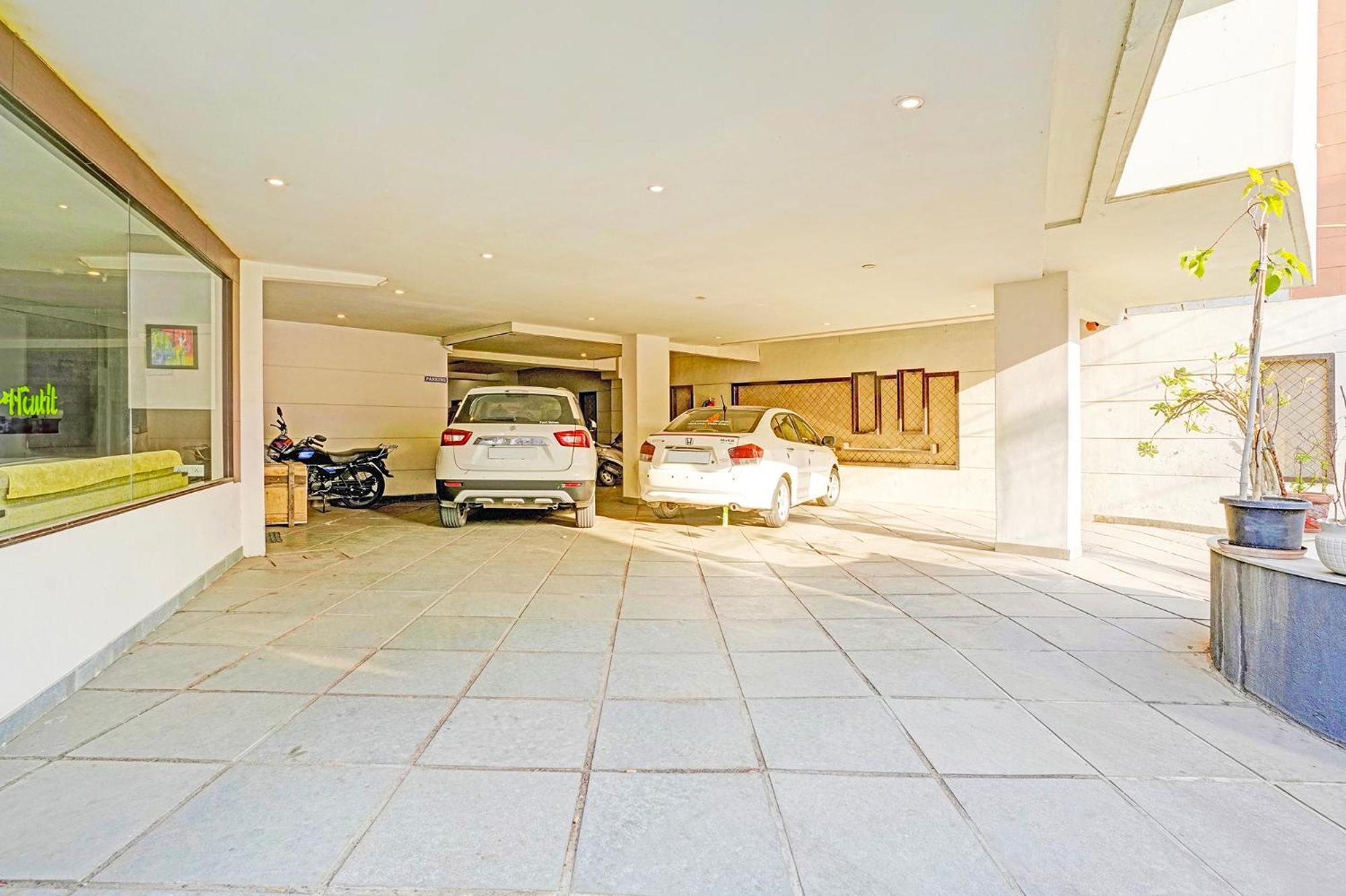 Fabhotel Prime Sky Light Βαντοντάρα Εξωτερικό φωτογραφία