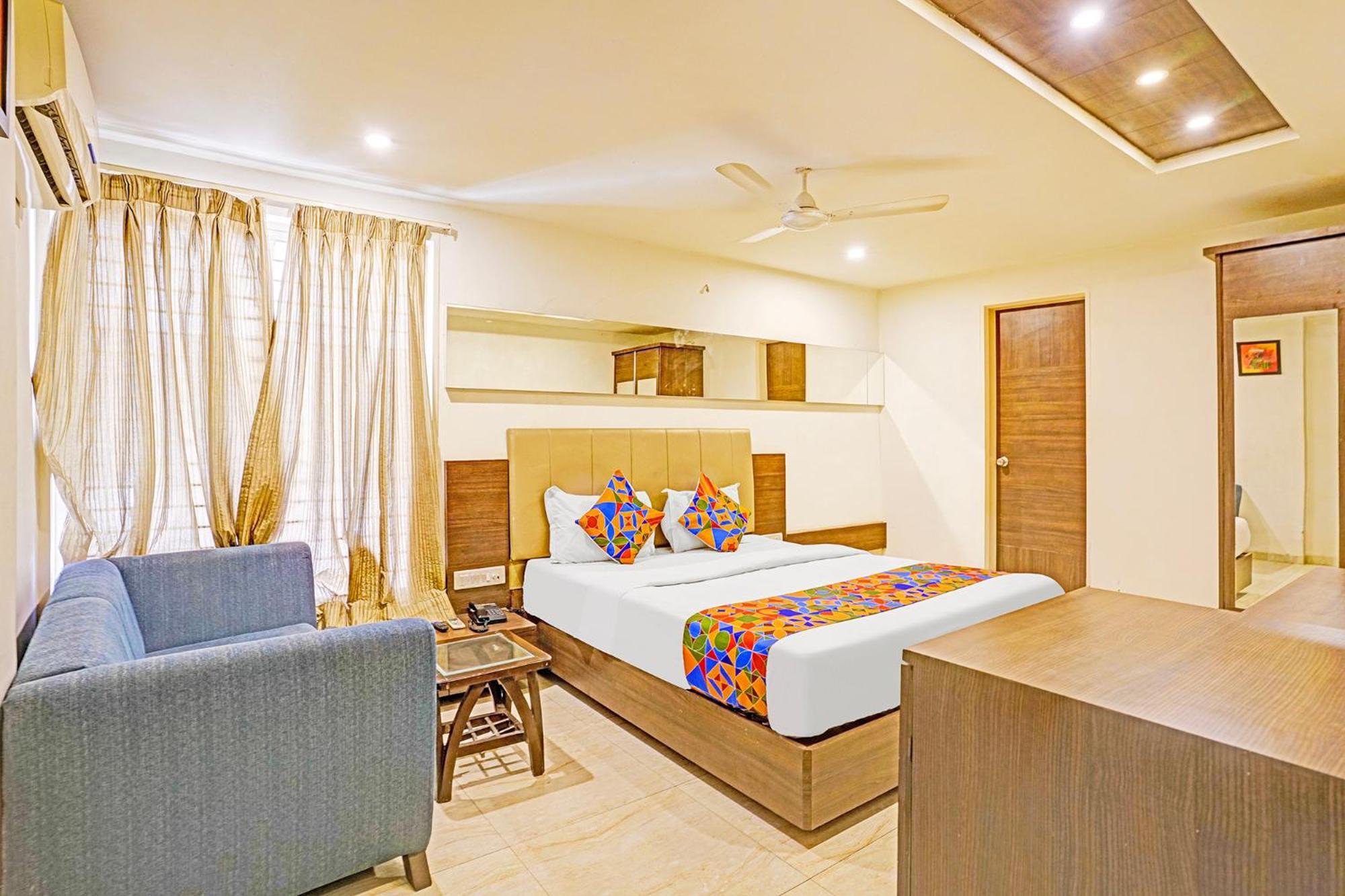 Fabhotel Prime Sky Light Βαντοντάρα Εξωτερικό φωτογραφία